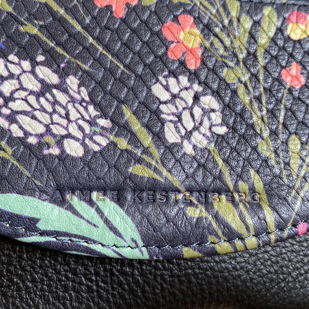 🌸🌿Aimee Kestenberg Delancey Floral Black Leather Wallet On a Chain - Picture 11 of 12